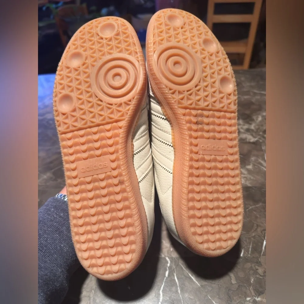 Adidas Samba Sneakers in Light Tan and Beige - Picture 10 of 17